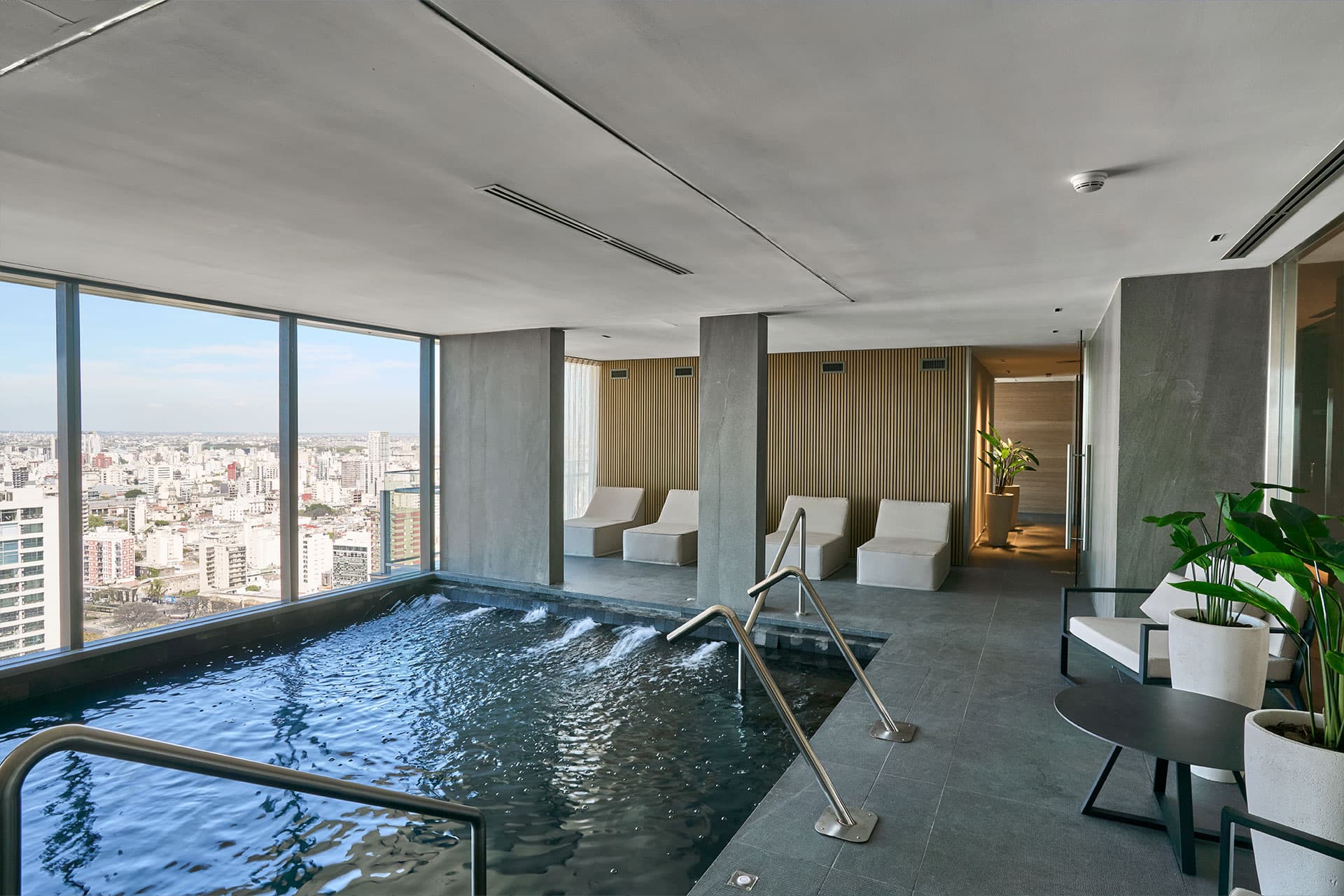 Amenities Quartier Piscina Interna